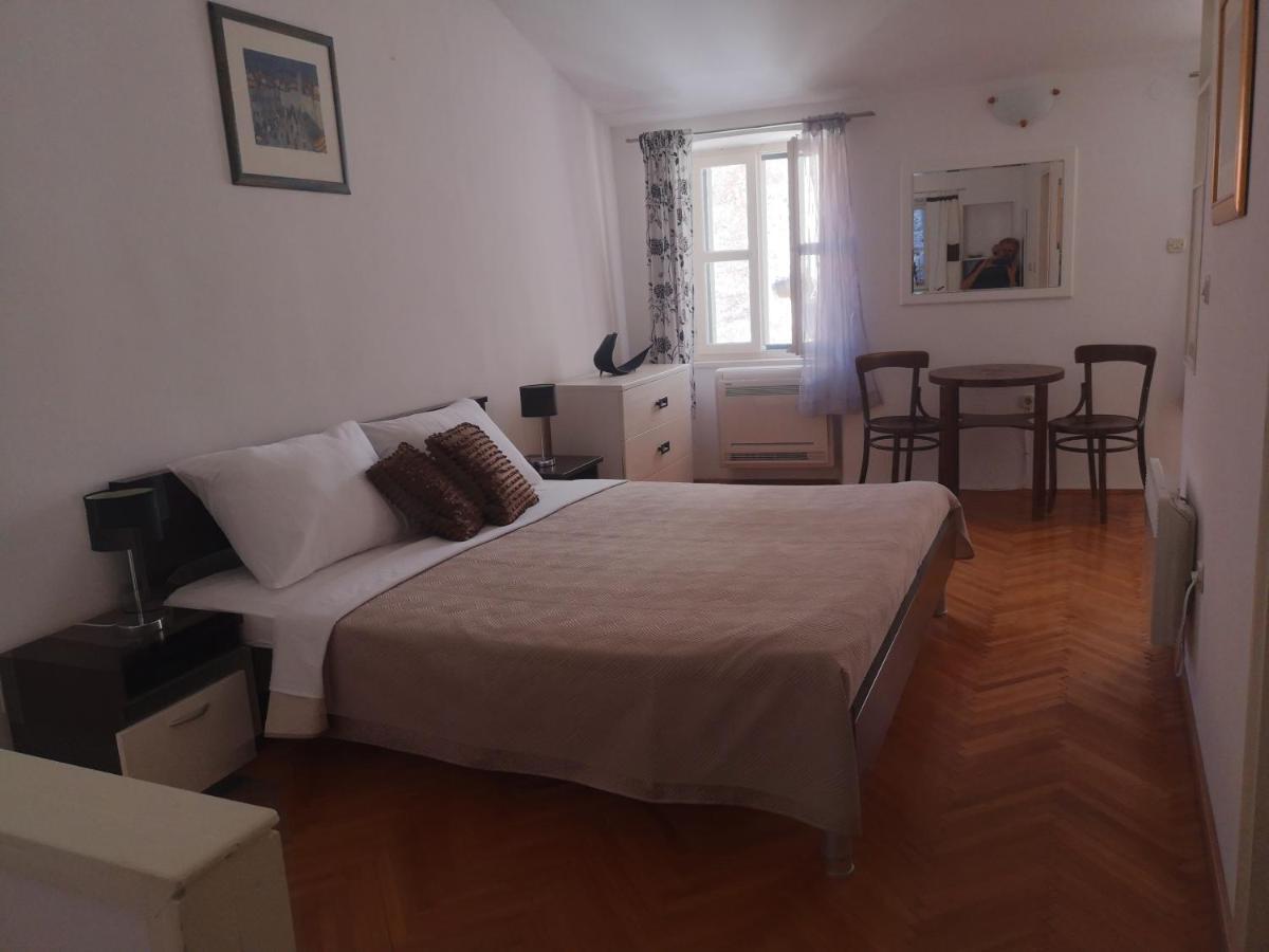 Old Town E Apartments Дубровник Экстерьер фото